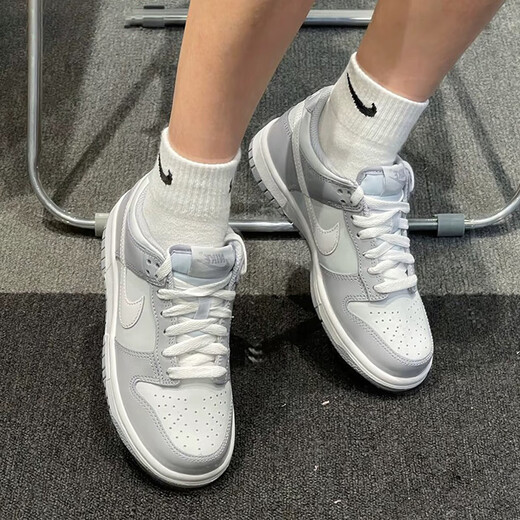 耐克（NIKE）休闲鞋女鞋2025秋冬季新款运动鞋Dunk Low低帮板鞋DH9765-001 DH9765-001白金色/白色/狼灰 39