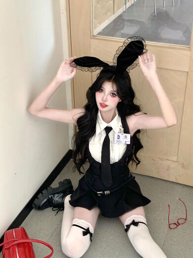 Little Red Book's two daffodils of the same style, beautiful high school girls, overalls, culottes, waistcoat, vest, college suit, beautiful ++2024 fashion 2024 summer new style S