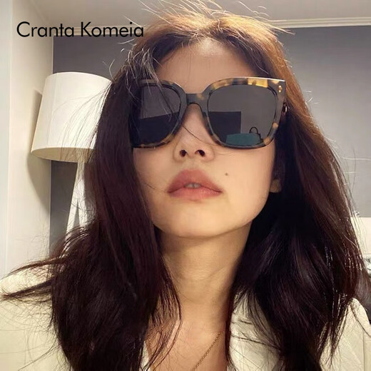 CRANTA KOMEIA sunglasses sunglasses women's new style 2025 summer polarized sunscreen large frame glasses birthday gift for girlfriend beige frame black and gray film high-end sense ck style to send my wife and girlfriend practical high-end
