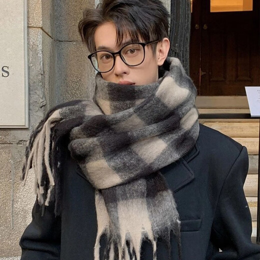 Warrior scarf for men in winter, extended and thickened to keep warm, seahorse hair plaid scarf birthday gift for couples, high-end scarf for women