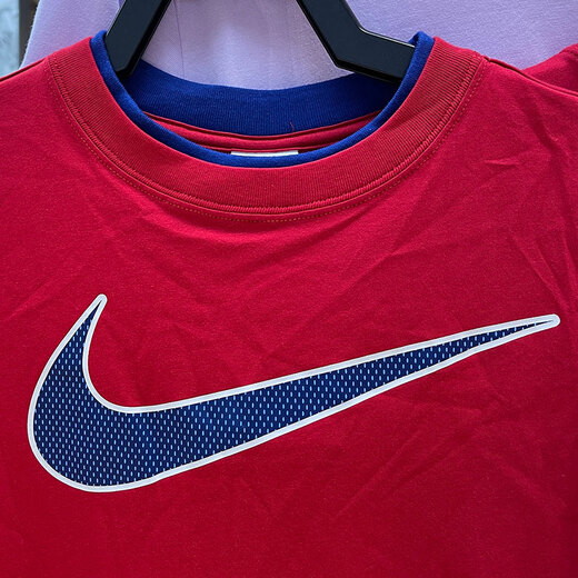 耐克（NIKE）短袖女装2025夏季新款健身训练运动服半袖圆领透气休闲短款T恤 纯棉HF6291-687健身红 S