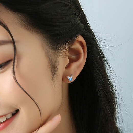 Chunqian S925 Silver Needle One Week Earrings Girls Birthday Gift for Girlfriend and Wife Earrings Women's 2025 New Earrings Simple Fashion Earrings Set (with Certificate) - Same Day/Next Day Delivery