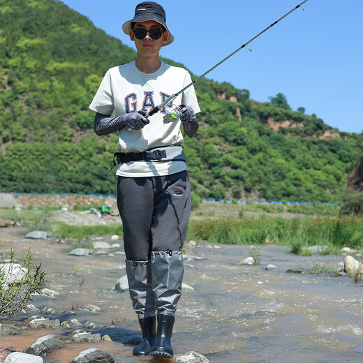 Fishing Luya wading shoes, rain boots, sea rain boots, river tracing shoes, non-slip, wear-resistant, wind-resistant nylon waterproof shoes, cycling shoes, soot 3 layers of nylon + thick rhinoceros sole -B 42 -43 size