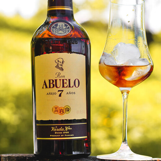 老爷爷（Ron Abuelo）【原瓶进口】巴拿马桶陈朗姆酒洋酒 老爷爷7年朗姆酒 750mL