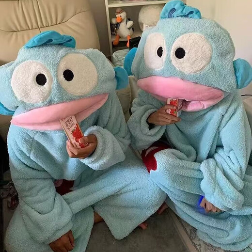 Cute Cartoon Coral Fleece Nightgown Melody Jade Dog Autumn and Winter Flannel Pajamas Home Clothes Set Warm Women Ugly Fish Hanton One-piece Nightgown M Recommended Height 145-160cm