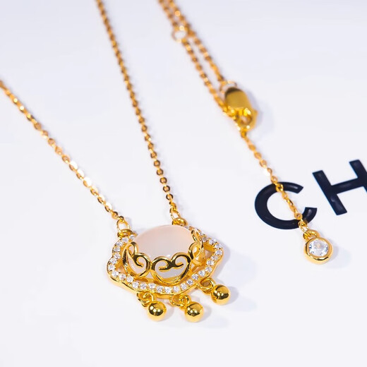 Ticify light luxury 18K gold retro Chinese style jade Ruyi Xiangyun necklace safe lock versatile clavicle chain for girlfriend gold color 45cm