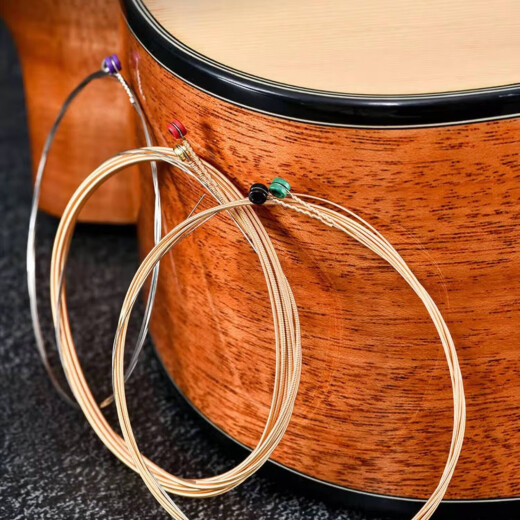 Strings de guitarra Yamaha F600 Guitarra folclórica Universal Alkanoka Guitar String Set Black Soft F310FG800 Single String FG830 Set (1-6 cadenas)