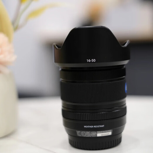 Fuji (FUJIFILM) XF16-55 XF16-80F4 XF16-501655 second generation zoom lens portrait large aperture new in stock