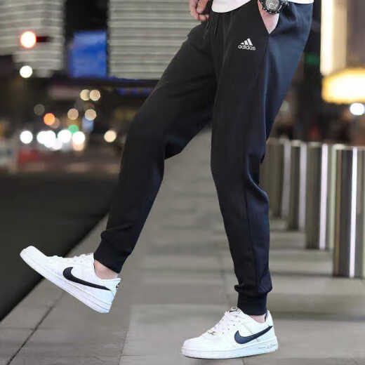 阿迪达斯 （adidas）运动裤男裤2025夏季新款小脚裤跑步训练健身男士裤子休闲长裤 黑色GK9226斜插口袋/收口 M 推荐135-155斤