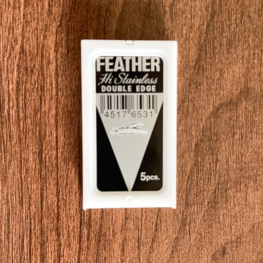 Cangtian Oubao baguette cutting knife trimming knife log handle dough scraper bread cutter household DIY baking tools log handle with 5 ordinary blades (boxed)