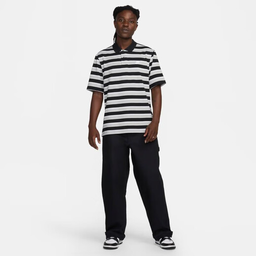 耐克（NIKE）男子短袖休闲时尚T恤FN3897-010 S