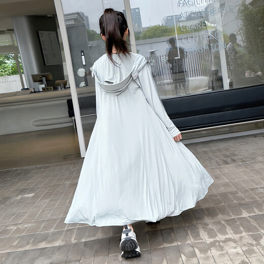 Fairy Tale Classroom Girls' Sun Protection Clothes Summer 2025 New Long Style Slim Ice Silk Seaside Sun Protection Clothes Anti-UV Blouse Gray 160 Recommended height is about 145-155 cm