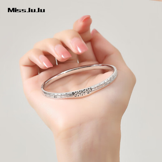 Miss JuJupt950 platinum bracelet for women, platinum semi-solid royal concubine bracelet with hidden buckle design, inner diameter 54mm, weight 14.46g, width about 4.0mm