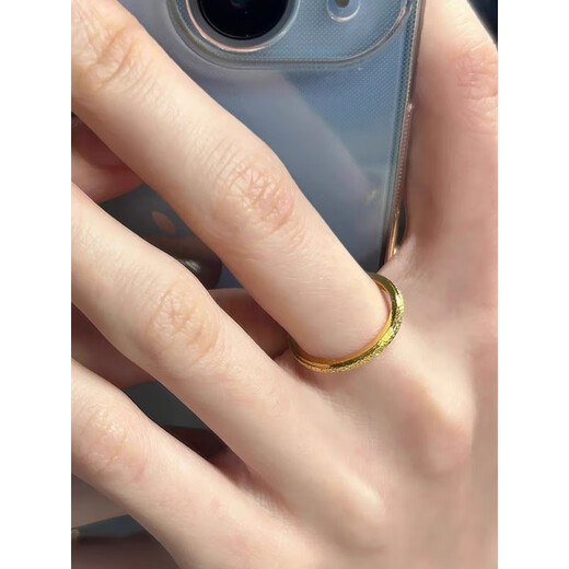 Fat Donglai's same style 18k gold frosted ring, non-fading titanium steel ring, light luxury niche index finger ring for women, couple, gold pigment ring frosted ring, US size 8, Hong Kong number 16