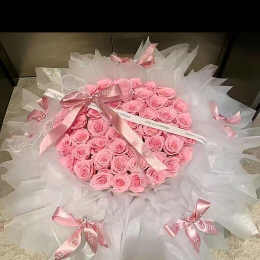 Everlasting flower rose bouquet doll hug bucket for girlfriend and best friend simulated soap flower birthday gift Sweet core cloud 33 hug bucket + balloons