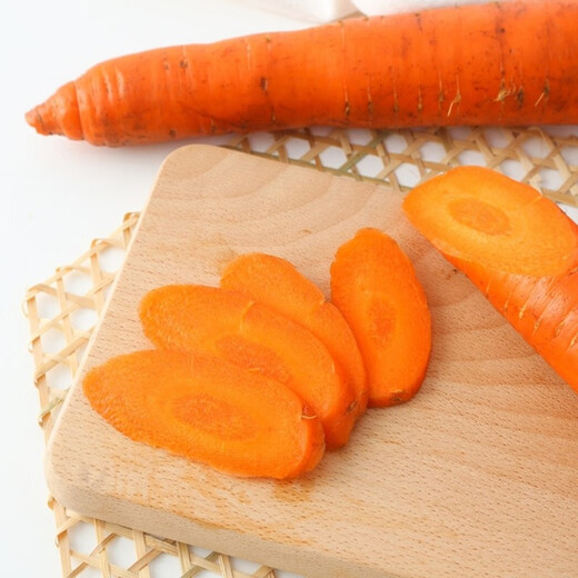 About 500g pureed carrots
