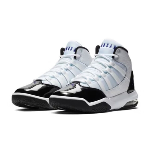 耐克篮球鞋女鞋 春秋季新款AIR  大童鞋缓震耐磨中帮运动休闲鞋 AQ9214-121/白黑 35.5