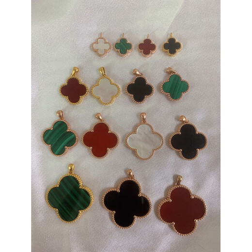 18K gold four-leaf clover pendant color gold rose gold golden necklace clavicle chain au750 for girlfriend 18K gold rose gold (single pendant) 10mm red agate