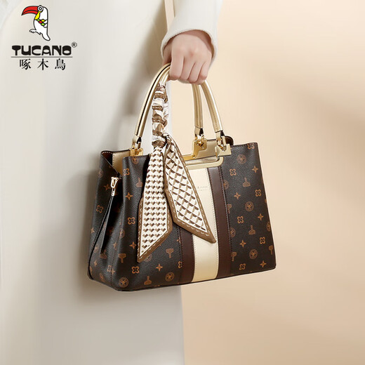 Woodpecker (TUCANO) women's bag 2026 new handbag high-end printed large capacity shoulder crossbody bag Valentine's Day birthday gift high-end coffee-gift box style for mom