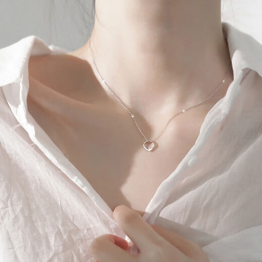 LAOLATU 999 platinum necklace for women PT950 platinum geometric type Chinese Valentine's Day birthday gift for girlfriend and wife 999 platinum flash O chain + Pt950 platinum pendant