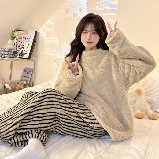 PAJAMAS PEI SHIYAN POUR FEMMES CORAL VELVET HIVER 2024 NOUVEAUX filles de flanelle épaissies Big Children's Child's Warm Set peut être porté à l'extérieur de xx4873 / c Ensemble de flanelle épaissie en peluche xl 170cm115-130jin [Jin est égal à 0,5 kg]