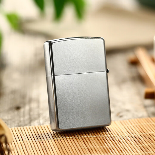 Zippo [] Zhibao authentique original plus léger Twelve Zodiac Grosted Gravure National Style Paper Coupte exclusif Style Silver-Dragon (DY9902US) Grossé