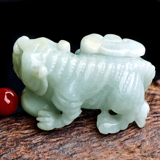 A Jade in a Thousand Years 11.11 shopping spree for jade handle pieces. Men’s jade playing pieces, playing with jade, which symbolizes a prosperous career. Model Two Tigers QZK0209-3f