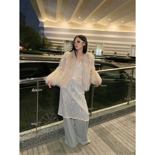 付智恩芦苇花 芬兰进口狐狸毛典雅轻盈年轻感圆领皮草外套女 米杏色 S