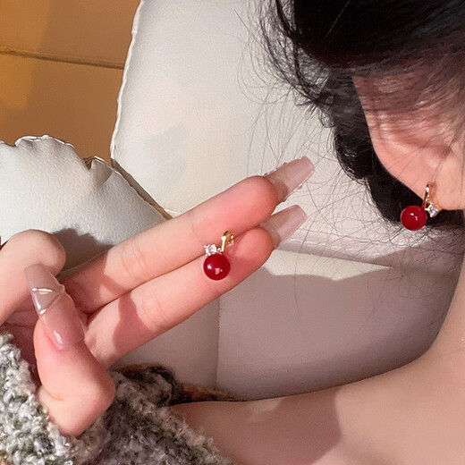 Bai Qixin red acacia earrings imitation zircon earrings for women versatile niche design light luxury high-end temperament new year earrings red acacia earrings a pair