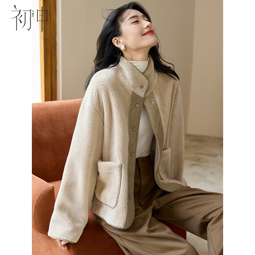 Chushen autumn and winter thick coat for women with lapel and double pockets, comfortable and versatile, warm and thick imitation lamb wool top S144F6006