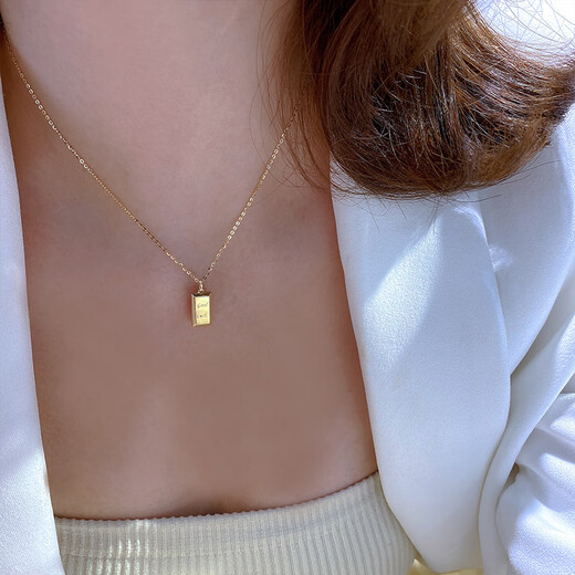 Caizhi Korean popular 14k gold necklace for women simple geometric gold brick letters exquisite plain gold clavicle pendant pendant