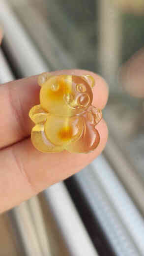 Baozha 25g price collection natural amber beeswax bear pendant bracelet necklace accessories DIY pretty Qin color caramel 20/18/8mm1.82g