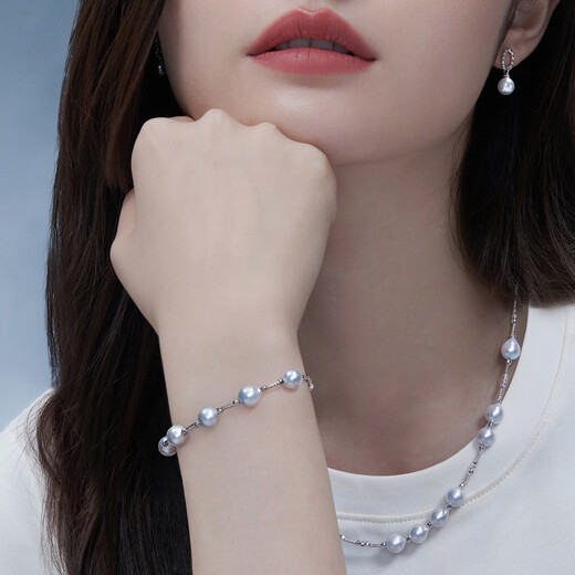 Lukfook Jewelry True Me Series Platinum 950 Special Shaped Seawater Pearl Platinum Bracelet Total Weight Approximately 5.86 Grams