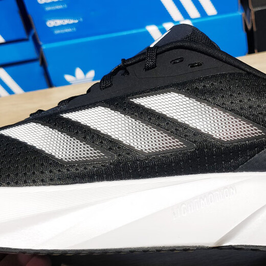Adidas Casual Chores Chaussures masculines 2025 Nouveau Summer Low Top Sports Chaussures Mesh Breathable Light Shoes Absorbing Running Shoes ID9849 Black and White 43