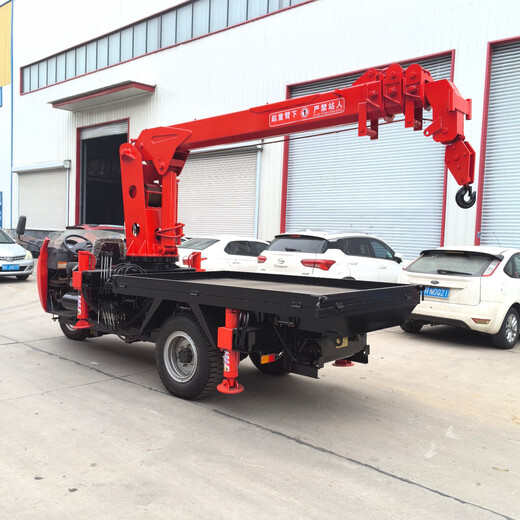 Wuzheng original chassis is equipped with a truck-mounted crane, agricultural garden orchard tree moving crane, three-wheel small crane