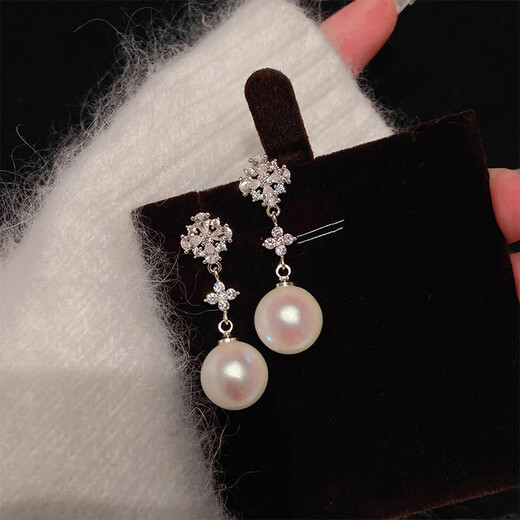 BJYL Artificial Pearl Ear Clip Feminine Niche Earrings Showing Face Small No Piercing Earrings Earrings No Punching Earrings Girls Ear Clip Style (No Ear Piercing)