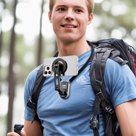 JUNNX Junxing magnetic hanging neck mobile phone holder sports camera GoPro DJI chest fixed bracket shooting first-person perspective equipment fishing running riding live vlog Morandi Green - Magnetic fast [sports style]