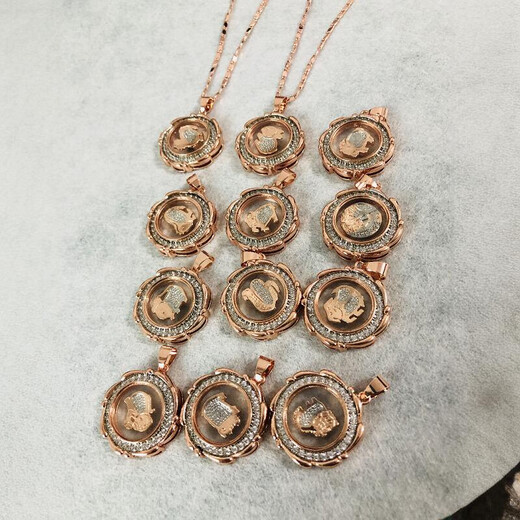 Hengchengxiang HOECENXAR sense rose gold whirlwind 18 gold color rotating zodiac pendant, temperament women's fashion and versatile necklace, whirlwind rose gold zodiac monkey chain