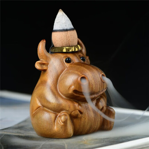 Green sandalwood carving cute calf soaring backflow aromatherapy stove ornaments living room study two nostrils smoking green