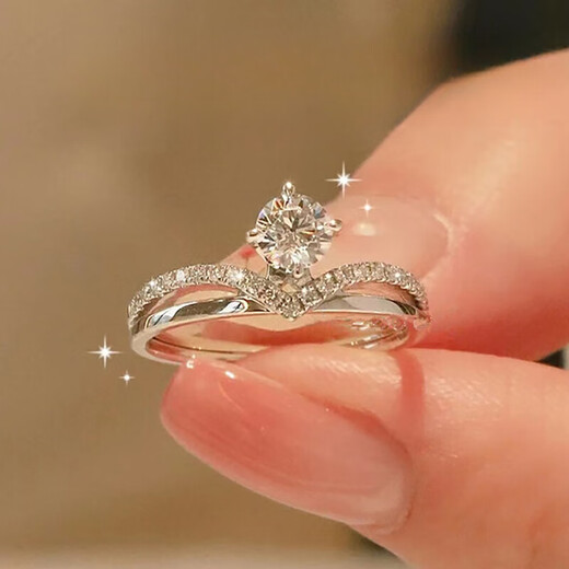 Pt950 platinum princess crown moissanite diamond ring ring design sense couple ring Chinese Valentine's Day gift for girlfriend No. 8 light luxury princess crown 0.5 carat