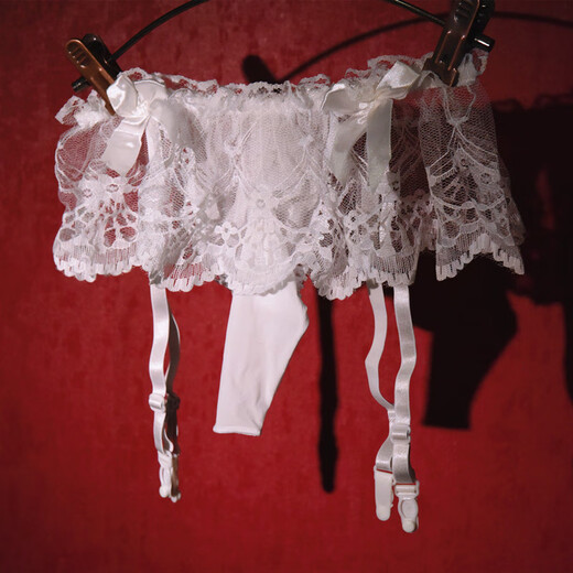 
Men's sexy thong underwear lace suspender underwear transparent low waist nishi sex underwear airplane jj cover bed black [sling] lace skirt [thong] opening