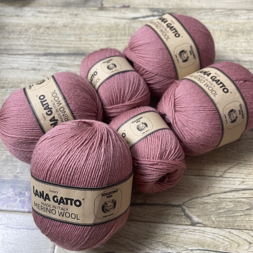 
Sijie wool yarn medium thin 100% wool stock processing 100 merino wool Italian Elvis pure wool yarn Khaki 2215