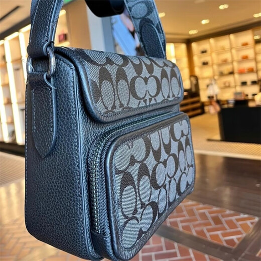 蔻驰（COACH）直购  COACH Sullivan20翻盖单肩 斜挎包C9871 C9870 C9870-QBO3I 黑老花