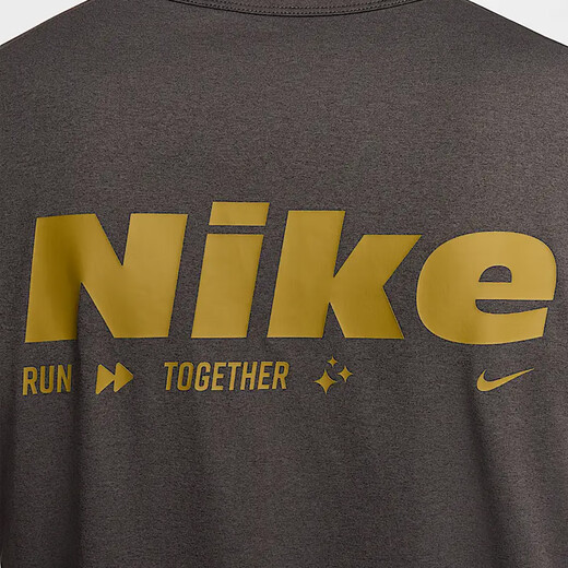 Nike (NIKE) Men's AS M NK DF UV HYVERSE SS OPP2 Knitted Collarless Short T HV4882-299 M