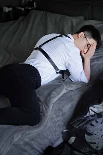 CLCEY Britischer Yuppie-Herrengürtel, hochwertig, gutaussehend, Straßenspaß, langärmelige Hosenträger, Bar-Anzug für männliche Models, schwarzer Schultergurt 49 cm 3XL 160Jin Jin entspricht 0,5 kg -170