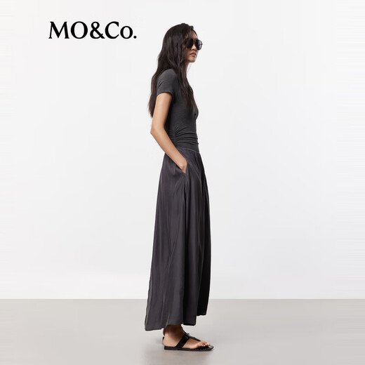 MO&Co.连衣裙春夏弹力莫代尔拼接砂洗铜氨丝天丝高腰长裙摩安珂夏 深灰色 M 165