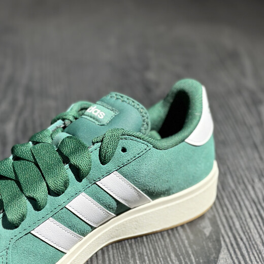 阿迪达斯（adidas）男鞋女鞋官方情侣 冬季运动鞋Grand Court休闲低帮耐磨板鞋 IH6187 41