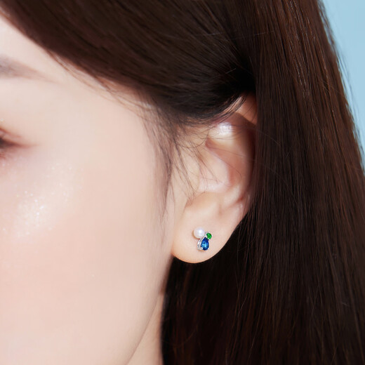 Lukfook Jewelry Platinum 950 Small Moonlight Sapphire Pearl Platinum Stud Earrings Single FDJ0001DS Total Weight 0.40g Single Xingyue