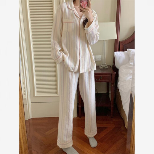 Cat Man Simple Oil Painting Sense Striped Gaze Pyjamas für Frauen im Frühjahr und Herbst 2025 Neue langärmlige Strickjacke Revers Home Kleidung