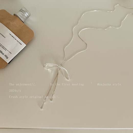 Jingkodi MIU bow metal necklace women's long sweater chain high sense light luxury niche sweatshirt accessories miu simple bow